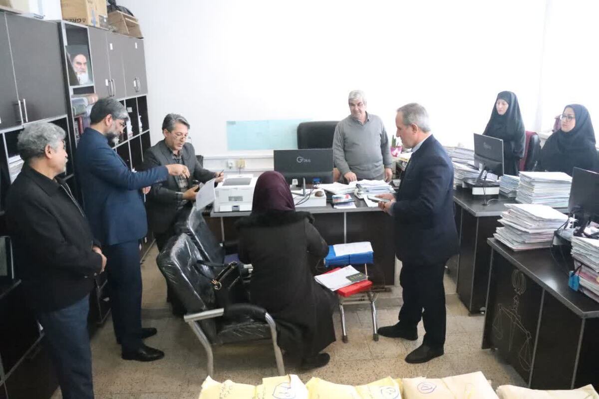 رئیس کل دادگستری آذربایجان غربی از محاکم تجدیدنظر استان بازدید کرد