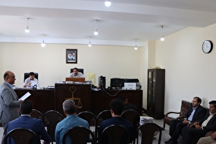 رئیس کل دادگستری خوزستان از شعب دادگاه کیفری یک استان بازدید کرد