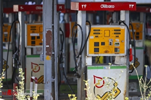 شرکت ملی پخش فرآورده‌های نفتی عرضه سوخت را با نرخ سوم تکذیب کرد