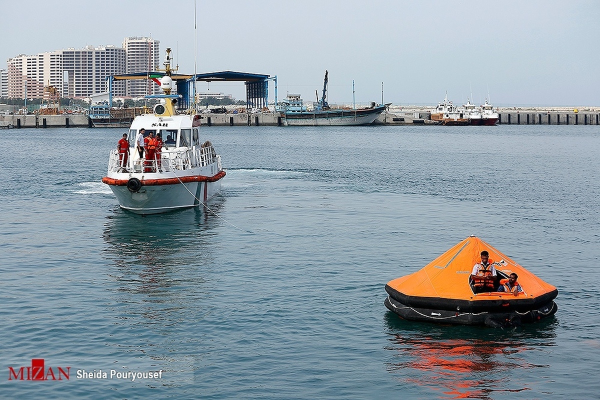 افتتاح طرح امدادونجات در سواحل شمالی با مانور فراگیر نجات در دریا
