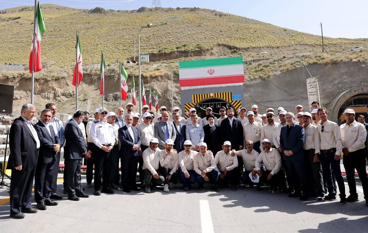 رئیس جمهور: آزادراه تهران شمال نماد خودباوری و توانایی ملت ایران است