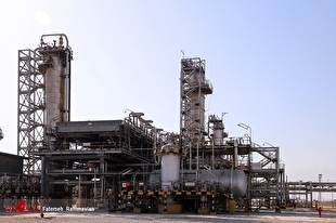 تولید نفت میدان مشترک فروزان در خلیج‌فارس افزایش می‌یابد