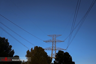 شکسته شدن رکورد مصرف برق کشور با ۷۳ هزارو ۴۵۰ مگاوات