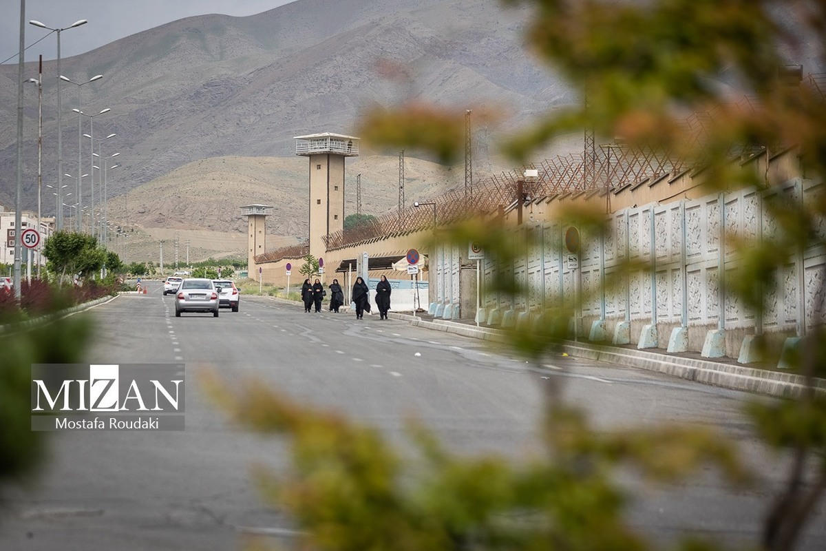 انتقال زندان‌ها به خارج از شهر‌ها امنیت زندانیان را تامین می‌کند