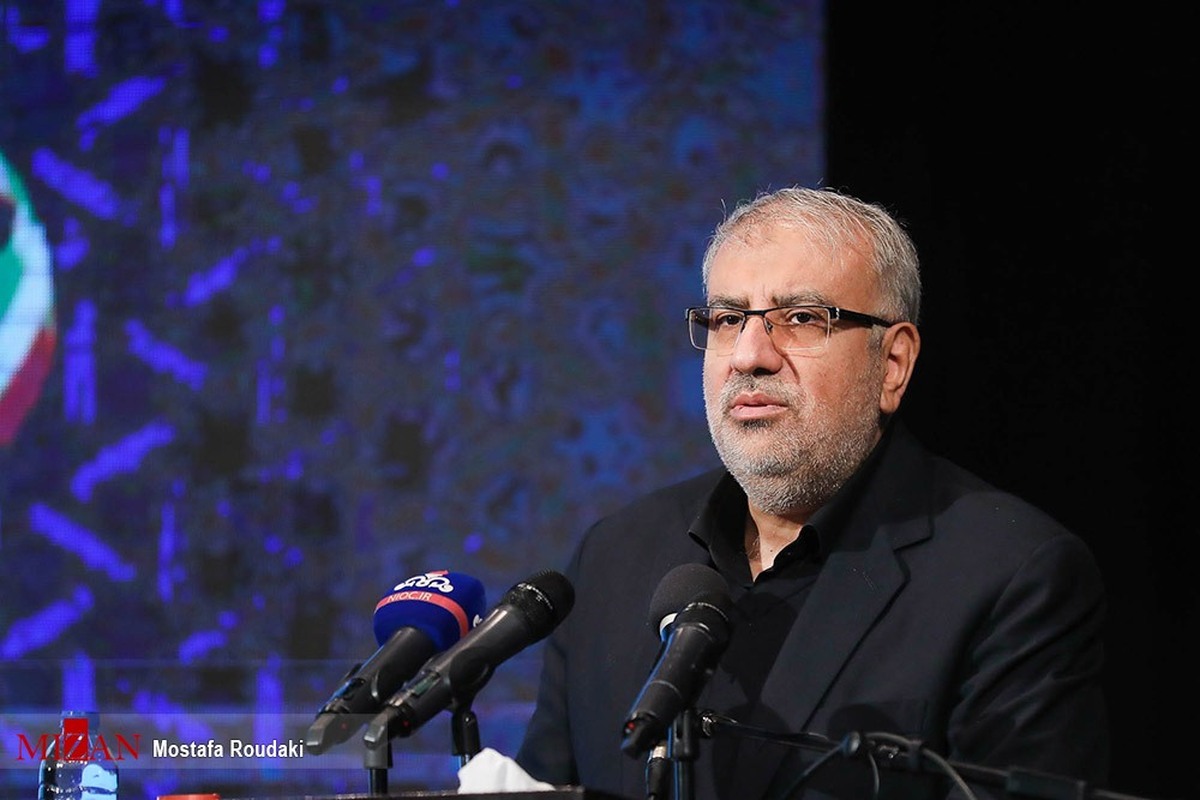 بازدید وزیر نفت از دیسپچینگ شرکت ملی پخش فرآورده‌های نفتی ایران