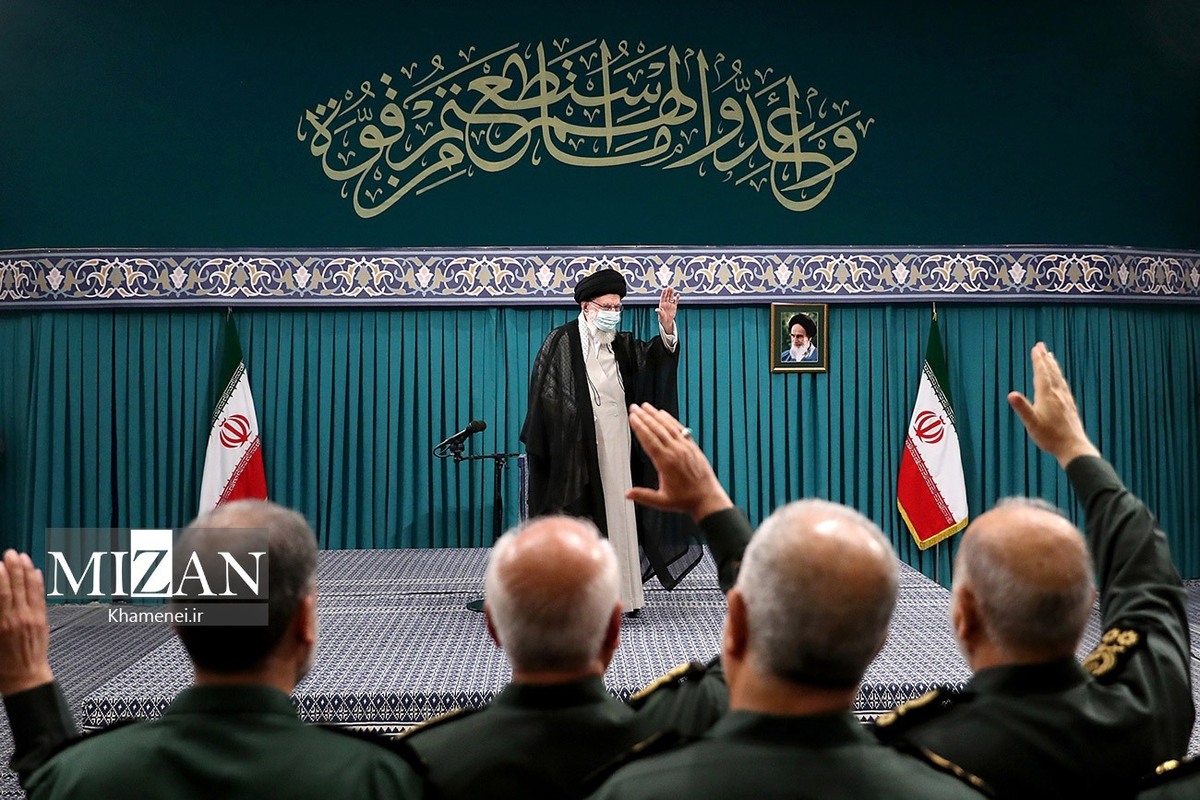 رهبر انقلاب: سپاه پاسداران انقلاب اسلامی بزرگترین سازمان ضدّ تروریستی دنیاست