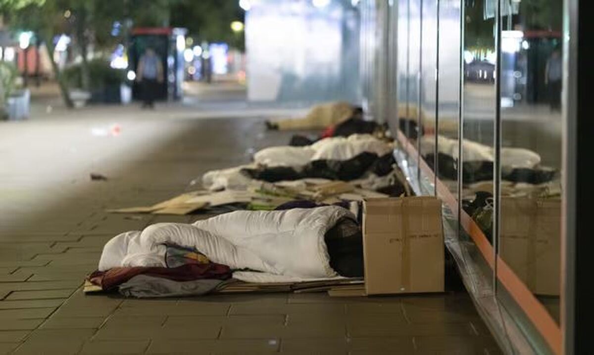 مواجهه هزاران پناهجو با خطر بی‌خانمانی در انگلیس
