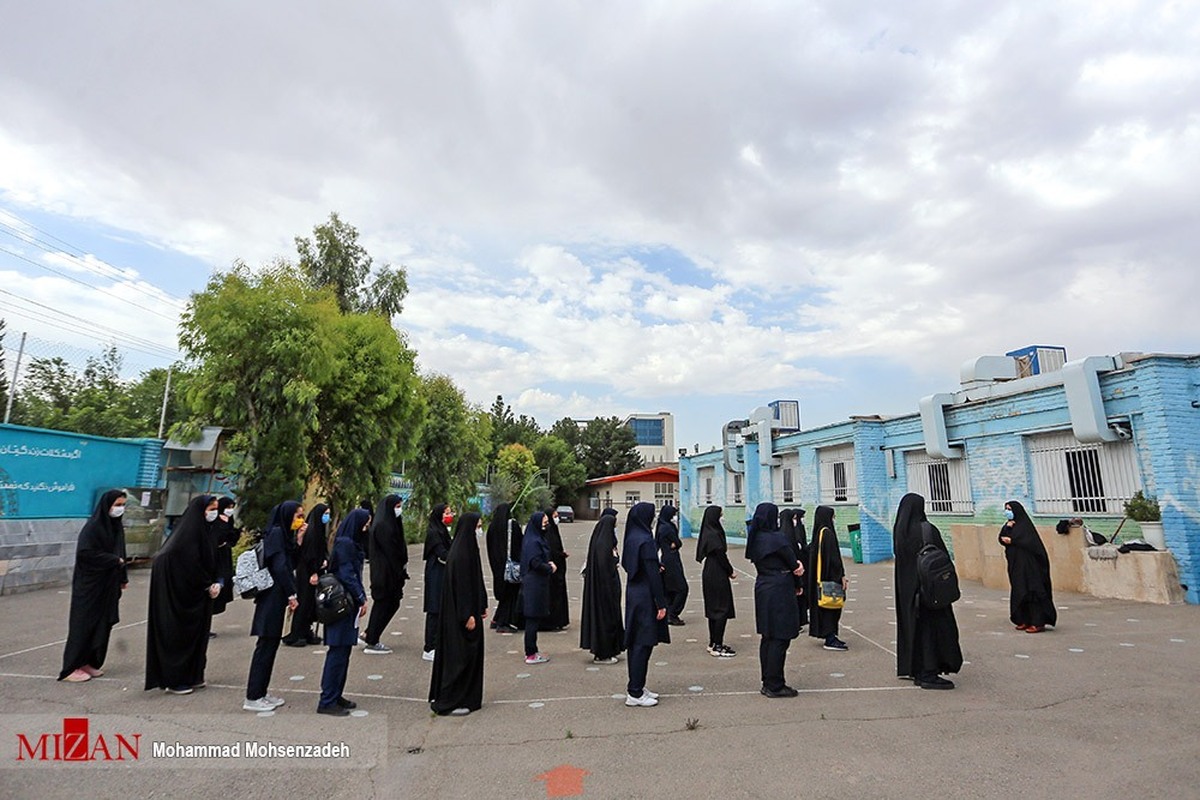 پای صحبت دانش‌آموزان نخبه تحت پوشش کمیته امداد امام خمینی (ره)؛ از وجود مشکلات مالی تا درخواست حمایت ویژه از طرف آموزش و پرورش