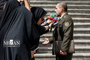 امیر سرتیپ آشتیانی: انتقال سرریز فناوری‌های دفاعی به بخش‌های کشوری مهمترین فعالیت وزارت دفاع در ۱۴۰۲ است