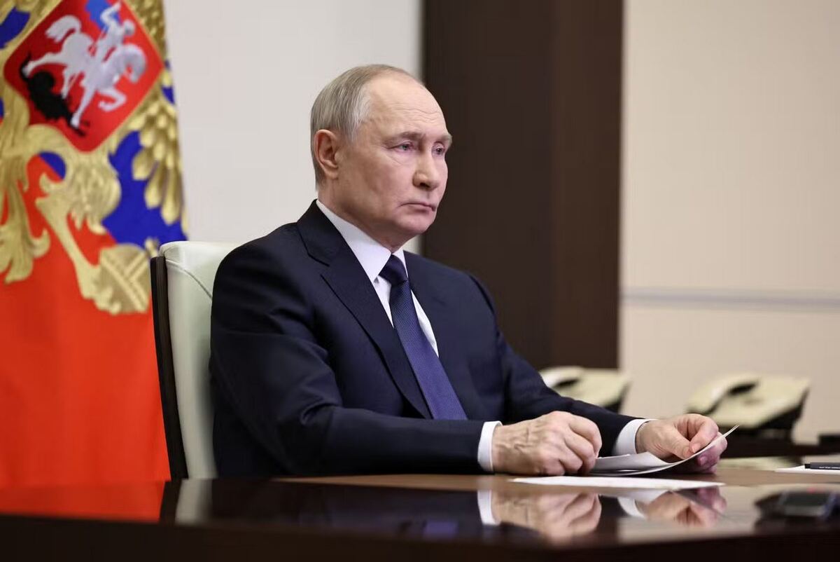 Russia demands Donetsk as key to peace deal