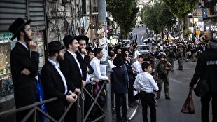 Chaos in Jerusalem as Haredi Jews flood streets