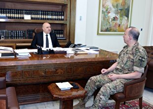 Lebanon president orders army to counter Israeli incursion