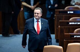 Israeli war minister shuts down army radio in sudden move