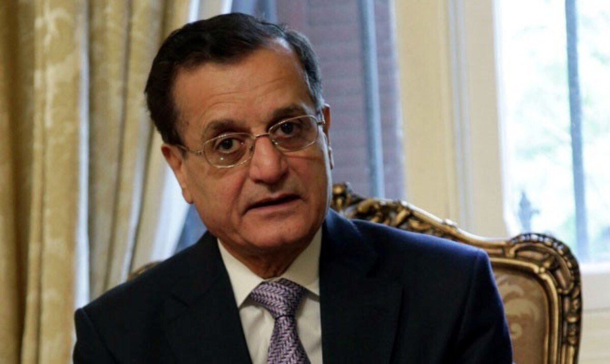 Demand to disarm the Resistance has no military or national logic