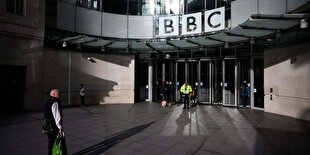 Trump sues BBC for $10 billion