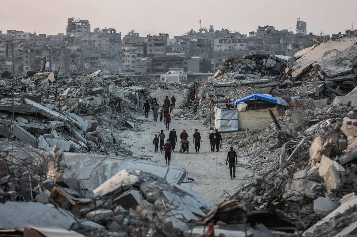 Gaza in free fall: Death toll, hunger, and displacement explode in 2025
