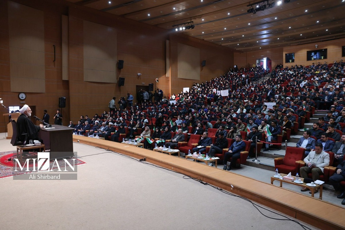 Head of the Judiciary attends gathering of Zanjan University students / Mohseni Eje’i: Not only has the fight against corruption not decreased, it has increased as well