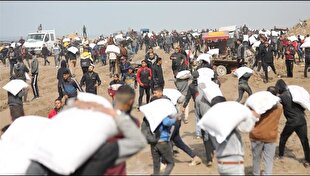 Israeli attack on flour queue in Gaza