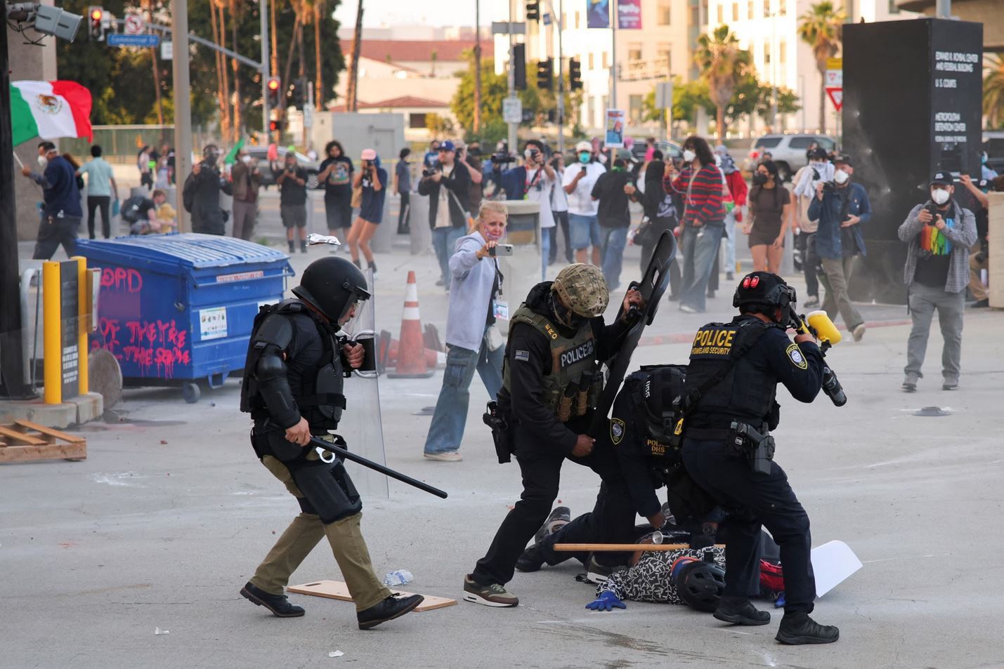 Tear gas and troops: Los Angeles gripped by immigration protest crisis