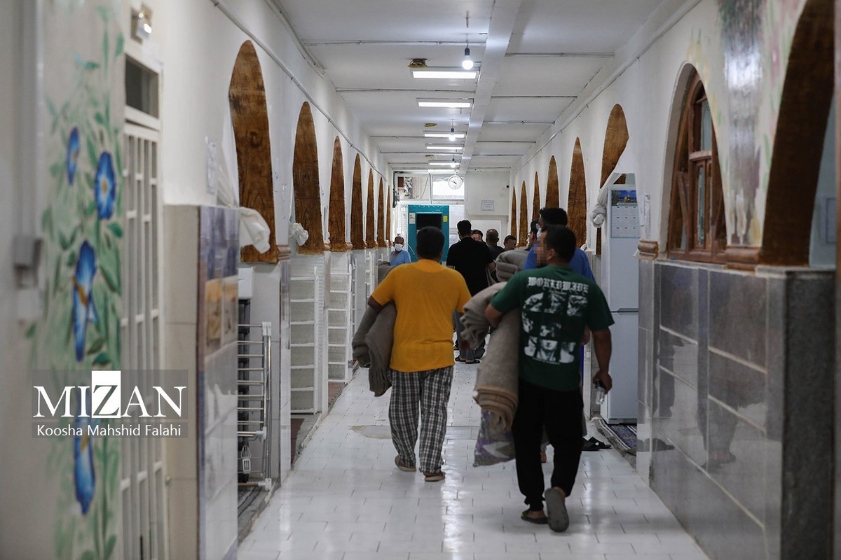 Video shows security prisoners entering Ward 7 of Evin Prison