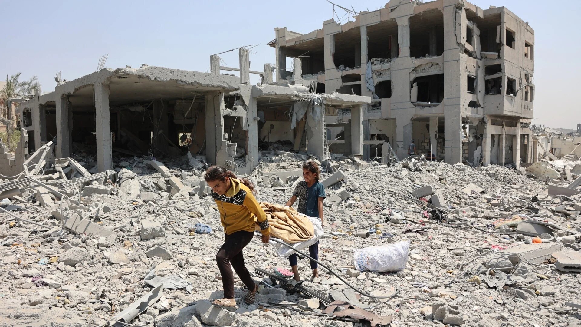 The anatomy of a siege: Al-Zeitoun’s destruction and the strategy of erasure