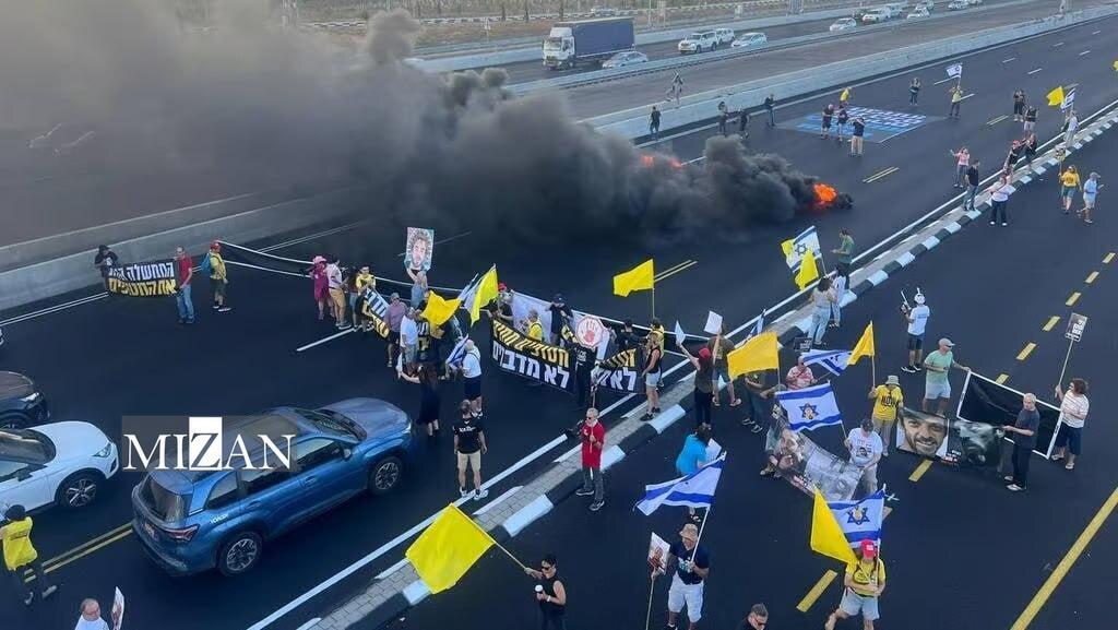 Mass protests rock Israel: Streets blocked, Netanyahu under fire Mass protests rock Israel: Streets blocked, Netanyahu under fire