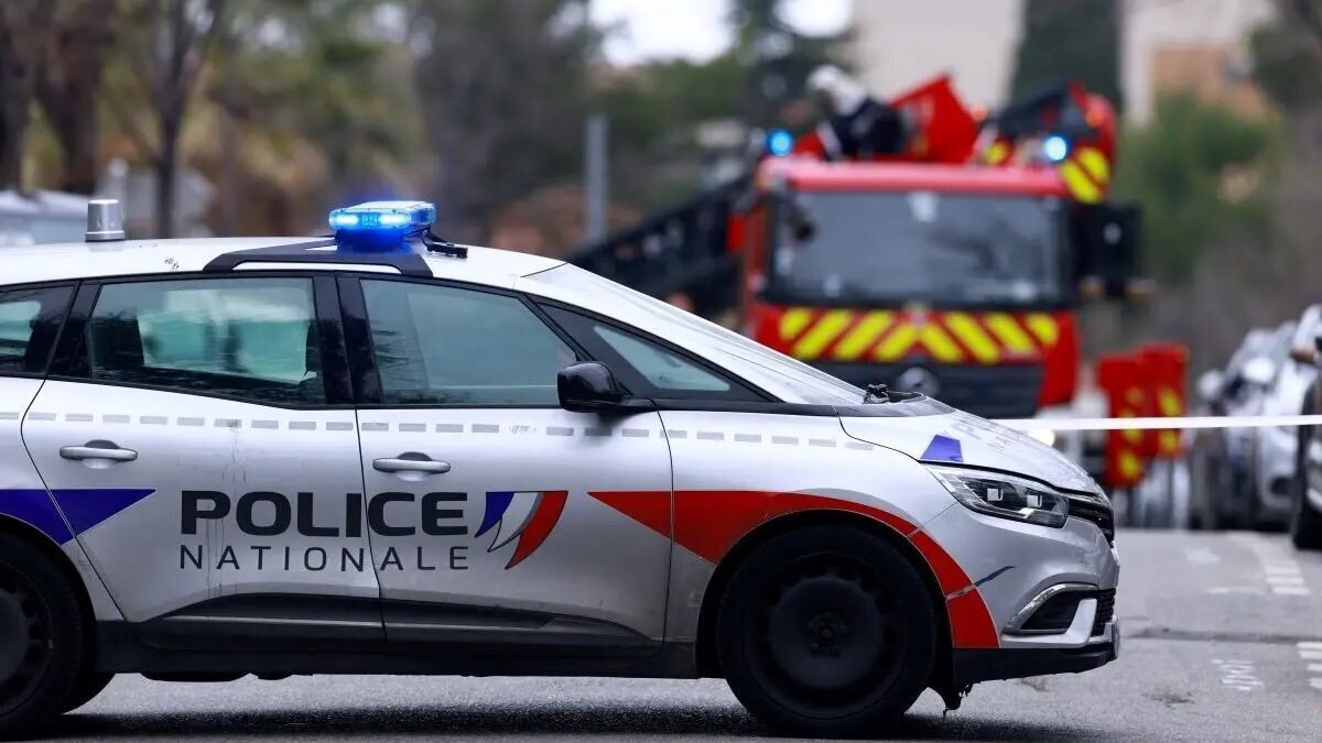 Car drives into crowd in Northern France, leaving 1 dead and 5 injured