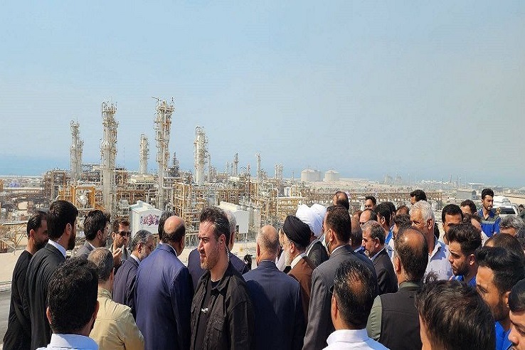 افتتاح و بهرهبرداری رسمی از پالایشگاه فاز ۱۴ پارس جنوبی ؛ روزانه ۵۰ میلیون مترمکعب به ظرفیت تولید گاز کشور اضافه شد افتتاح و بهرهبرداری رسمی از پالایشگاه فاز ۱۴ پارس جنوبی ؛ روزانه ۵۰ میلیون مترمکعب به ظرفیت تولید گاز کشور اضافه شد