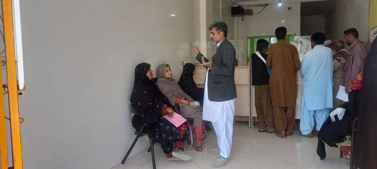 طرح خدمات الکترونیک رایگان درشهرستان ایرانشهر اجرا شد