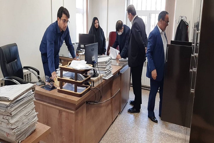 بازدید سرزده رئیس کل دادگستری آذربایجان شرقی از حوزه قضایی هریس بازدید سرزده رئیس کل دادگستری آذربایجان شرقی از حوزه قضایی هریس