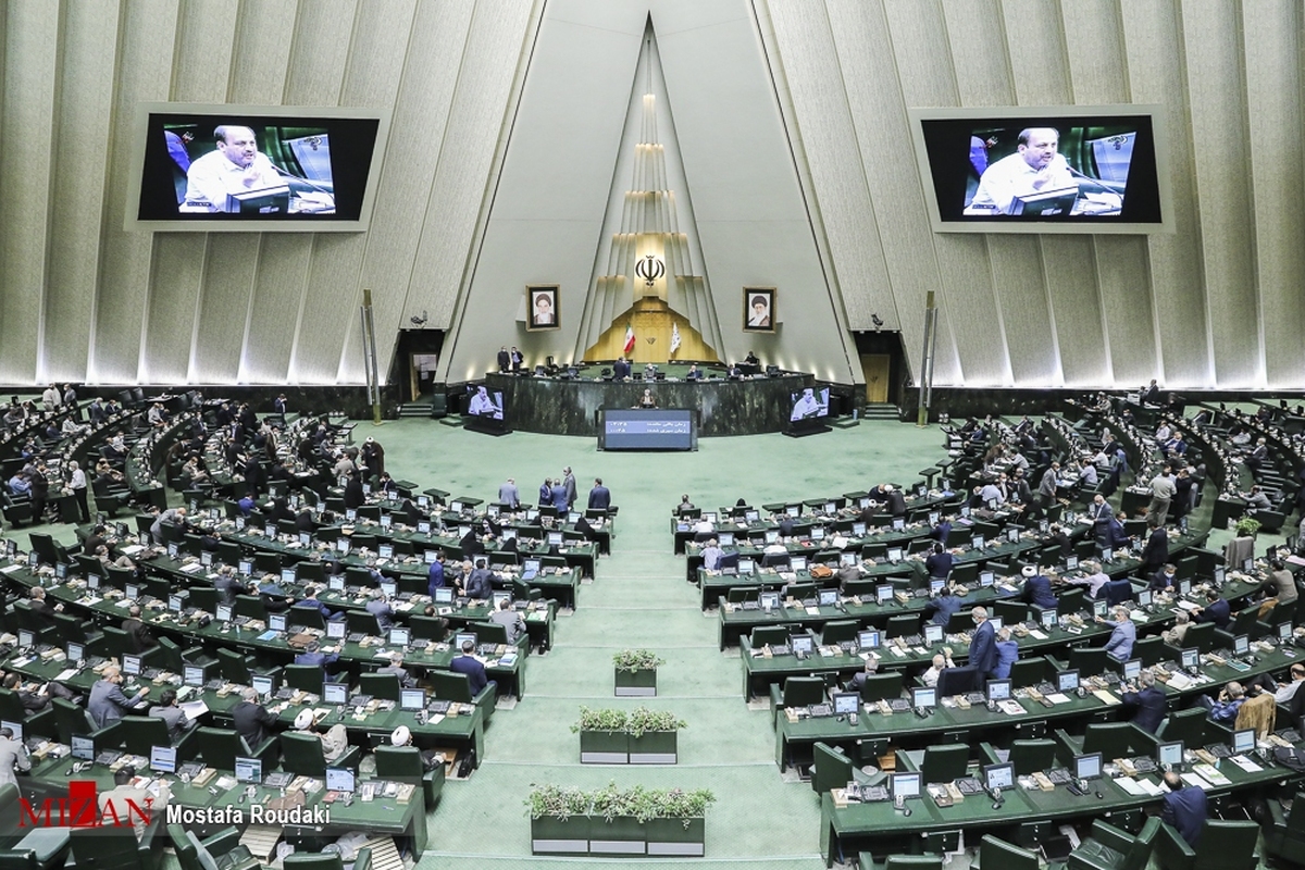 موافقت نمایندگان با یارانه ۶۹ هزار میلیاردی دارو/اختصاص ۵۶ هزار میلیارد تومان برای یارانه نان