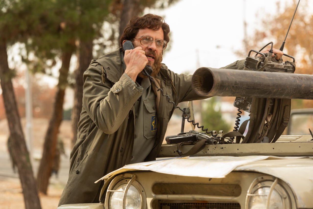 پوستری متفاوت از بابک حمیدیان در «غریب» پوستری متفاوت از بابک حمیدیان در «غریب»