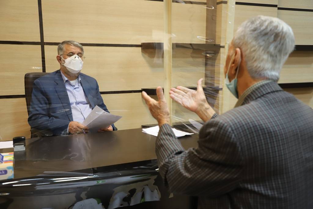 عید/// مسئولان قضایی استان یزد با بیش از ۴۲ هزار نفر ملاقات کردند/ نتیجه بخشی ۱۹ هزار و ۷۲۵ مورد از ملاقات‌ها ///// منادی ۲۷