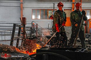 دستمزد باید هزینه‌های سبد معیشت را تأمین کند/ افزایش ۱۰۰ درصدی حقوق هم پاسخگوی معیشت کارگران نیست