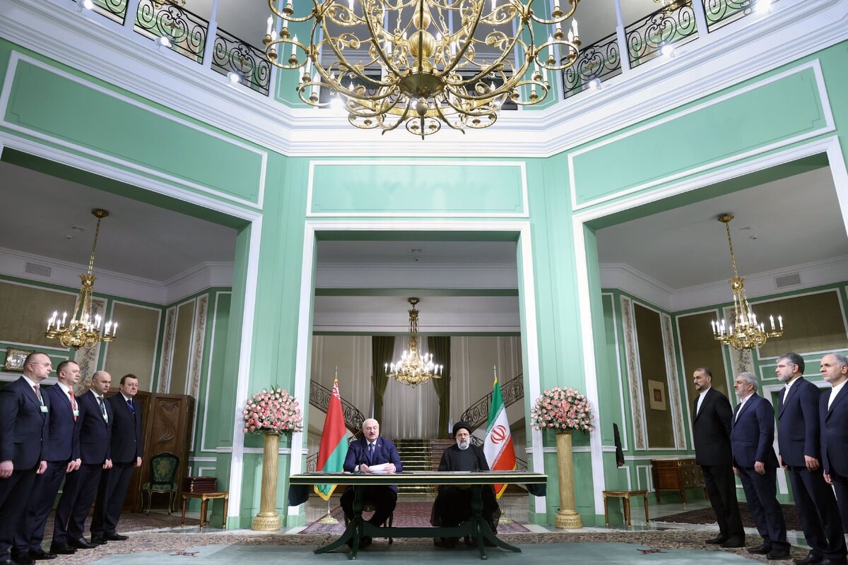 آیت‌الله رئیسی: نقشه راه جامع روابط راهبردی ایران و بلاروس آینده متفاوتی را رقم خواهد زد