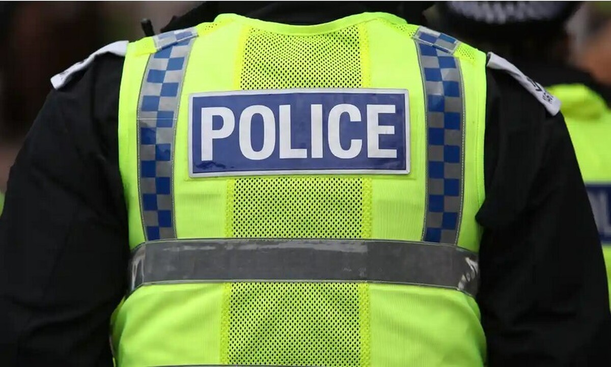متهم شدن ۱۵۰۰ افسر پلیس انگلیس به جرایم خشونت آمیز علیه زنان