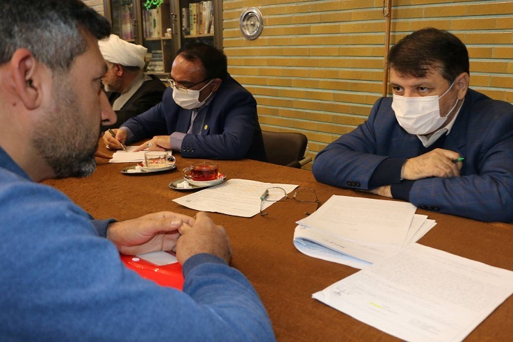 دیدار مردمی رئیس کل دادگستری آذربایجان شرقی در مسجد میانه منطقه مارالان تبریز برگزار شد