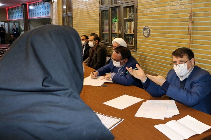 دیدار مردمی رئیس کل دادگستری آذربایجان شرقی در مسجد میانه منطقه مارالان تبریز برگزار شد