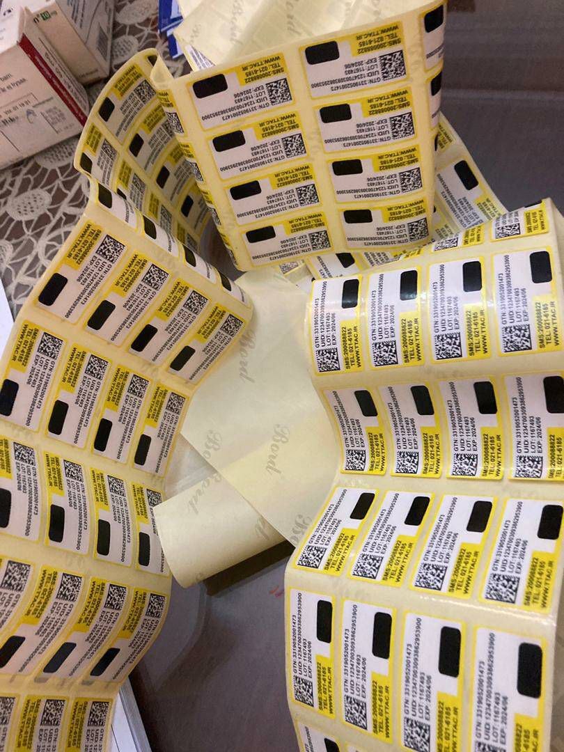 کشف داروی قاچاق تاریخ مصرف گذشته/ تغییر تاریخ مصرف دارو‌ها با لیبل جدید/ متهم بازداشت شد