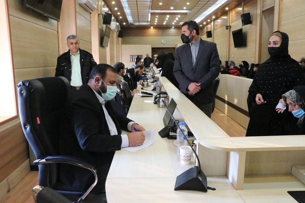 دادستان تهران در دیدار با ۱۲۴ نفر از شهروندان به درخواست‌های آنها رسیدگی کرد