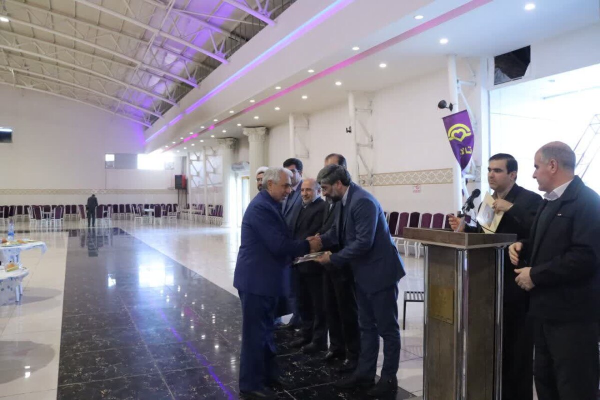 برگزاری آئین تجلیل از خیرین جشن گلریزان ۱۴۰۱ شهرستان شوط با حضور رئیس کل دادگستری آذربایجان غربی