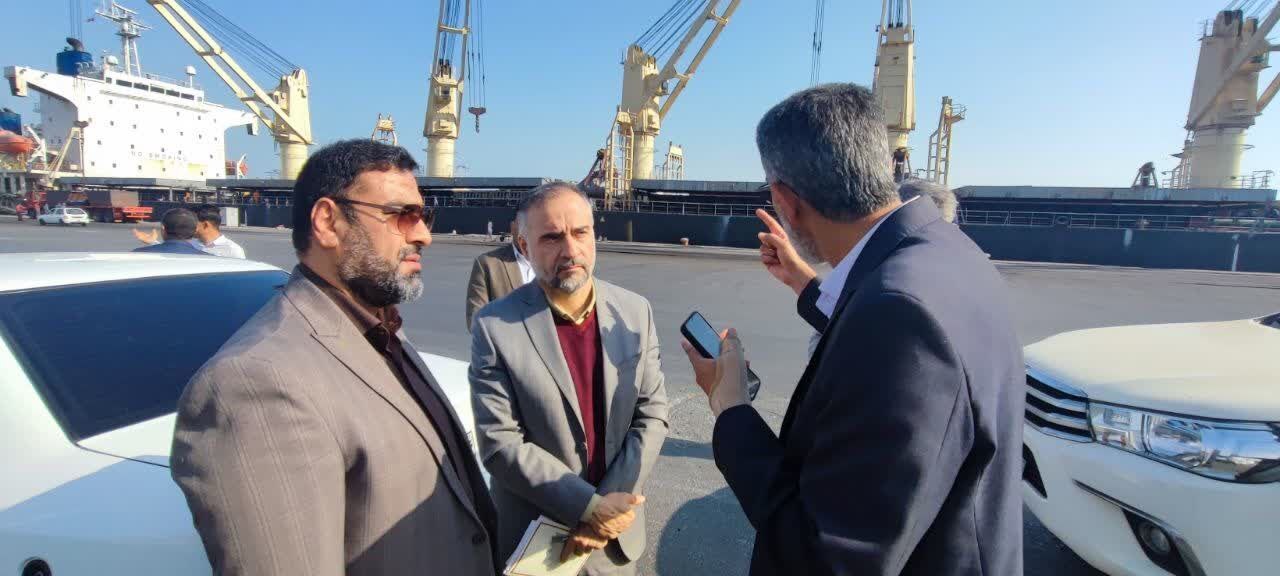 بازدید معاون حقوق عامه دادستان کل کشور و هیئت همراه از گمرک بندر شهید رجایی
