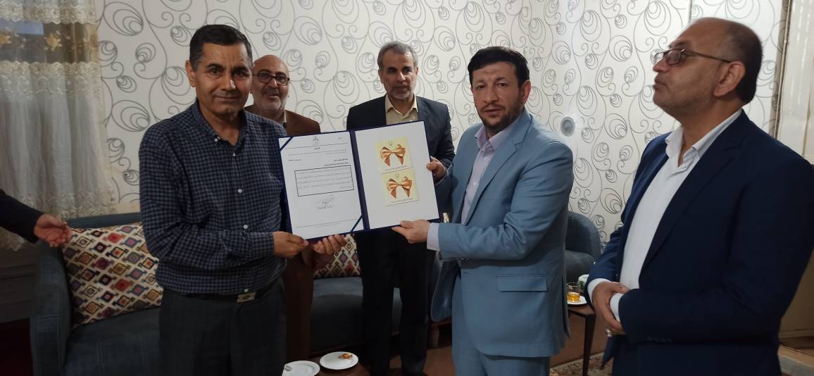 مسئولان قضایی استان بوشهر با فرمانده سپاه امام صادق (ع) استان و 2  خانواده جانباز دیدار کردند