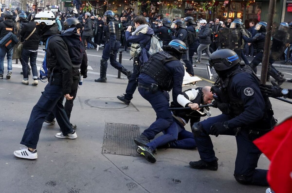 تشدید خشونت‌های پلیس علیه معترضان در فرانسه