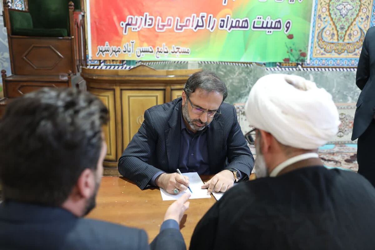مسئولان قضایی استان البرز در اولین دیدار مردمی سال ۱۴۰۲ به درخواست‌های ۲۰۷ نفر رسیدگی کردند