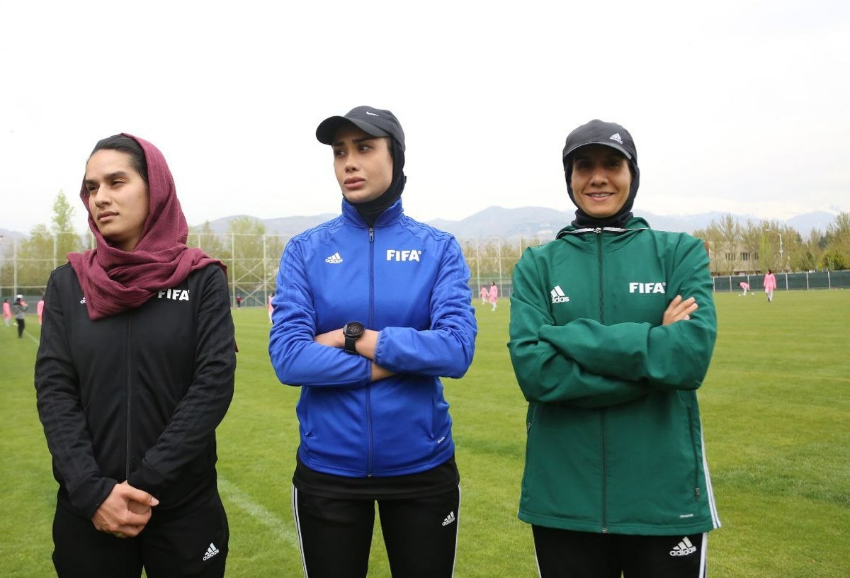 حضور ۳ تیم داوری ایران در مسابقات انتخابی المپیک فوتبال بانوان آسیا