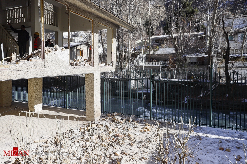 تحقق وعده رئیس دستگاه قضا/اقدام بزرگ و پیشگامی قوه قضاییه در تخریب کامل ساخت‌وساز متعلق به خود، تصرفات دیگر نهاد‌های دولتی، حاکمیتی و نظامی