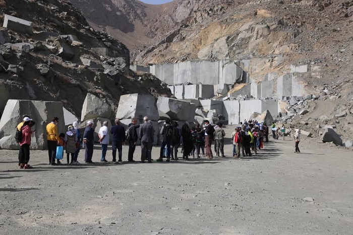 قلعه وشاق نطنز در تسخیر معادن قلعه وشاق نطنز در تسخیر معادن