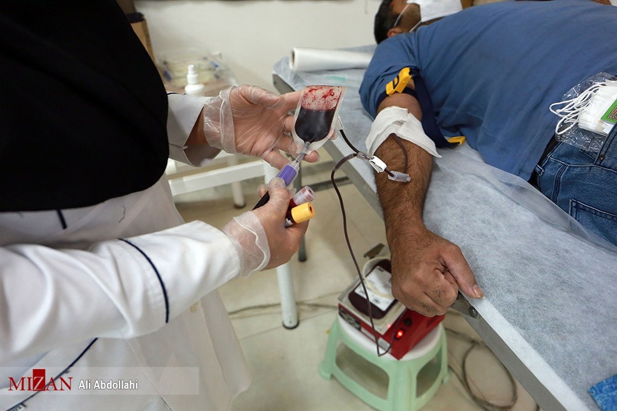میزان ذخایر خونی استان تهران کمتر از نیاز است/ فعالیت پایگاه‌های انتقال خون تا پایان مراسم شب‌های قدر