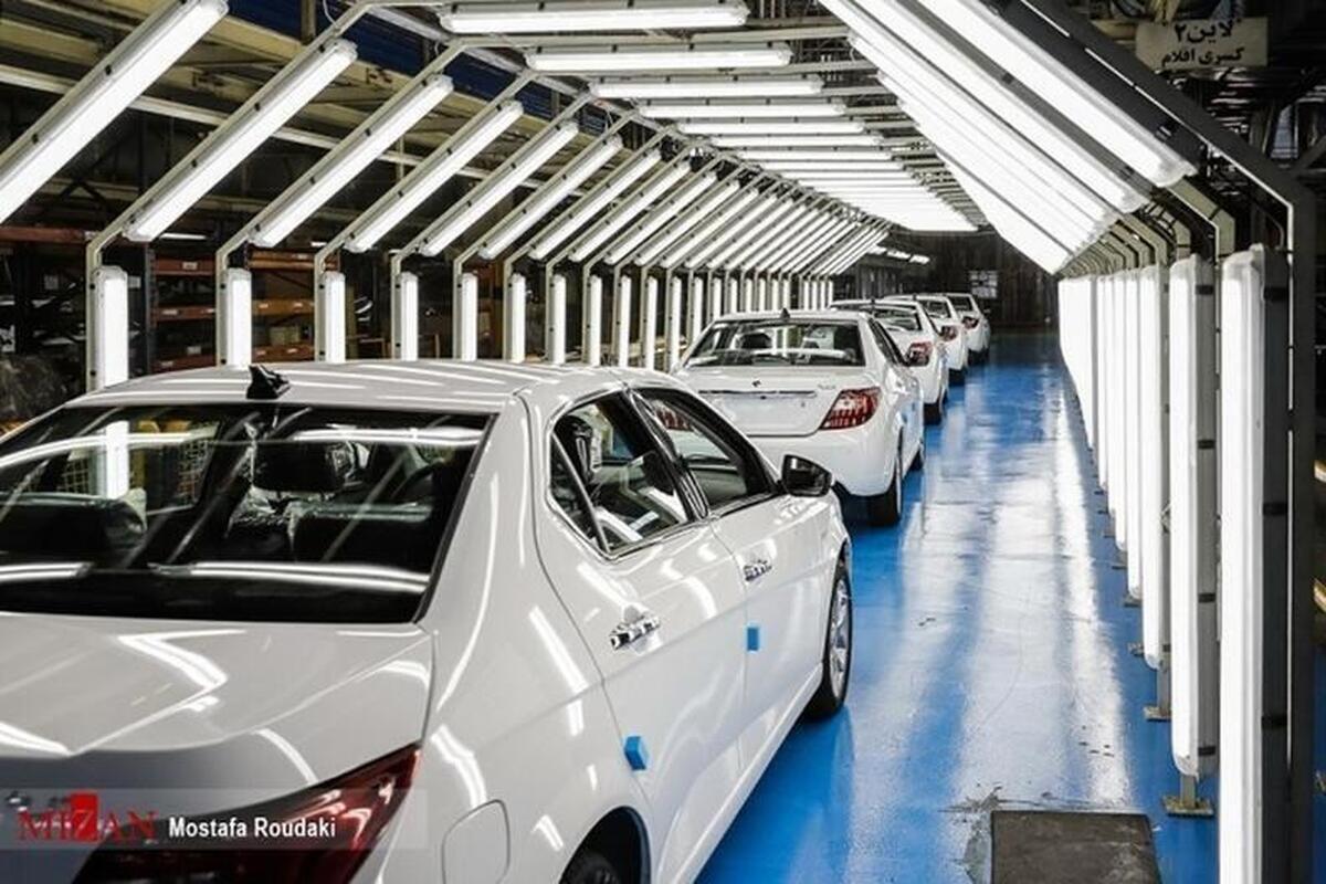 قیمت کارخانه‌ای خودرو‌ها چطور در دقیقه ۹۰ تغییر کرد؟